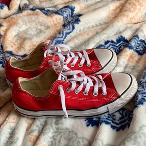 Red converse